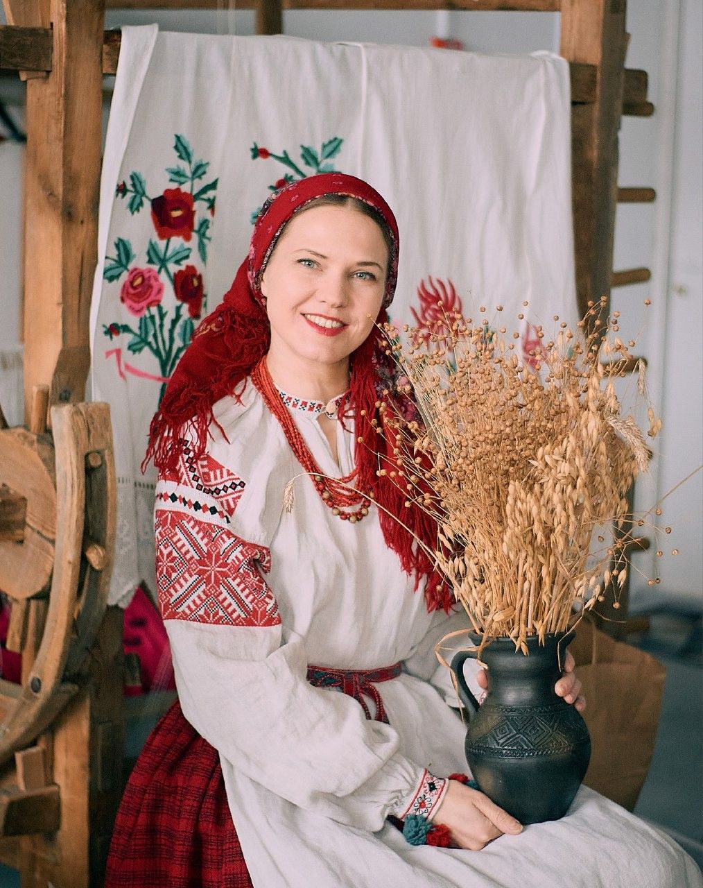 Women in Slavic costumes in Xiamen
